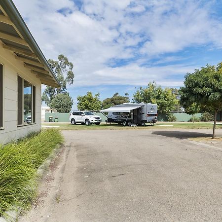 Benalla Tourist Park Exterior foto